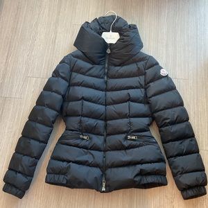 Moncler Adult Women Size 1 Artemis black down jacket